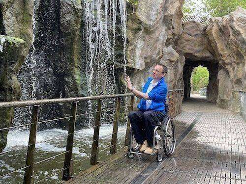Paul enjoys visiting Amsterdam Zoo and splashing around under a waterfall in one of the aquatic areas.